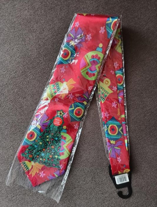 Святкова музична краватка