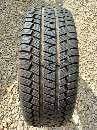 Opony 225/60 R18 snowSUVER 2 100Q ZIMOWE bieżnikowane używane w dobrym