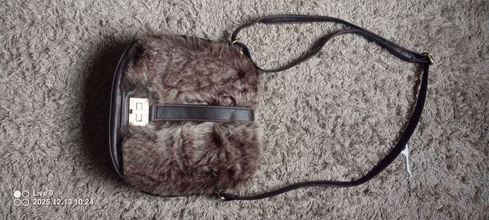 Torebka damska nowa na pasku