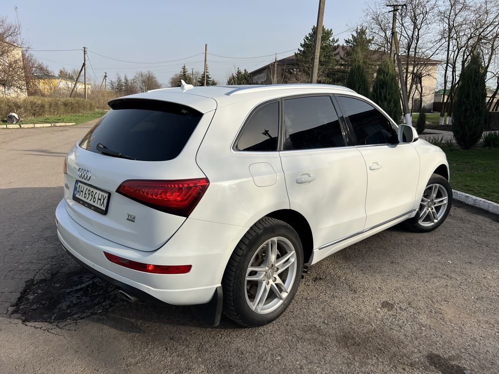 Продам  Audi Q5 3.0TDI