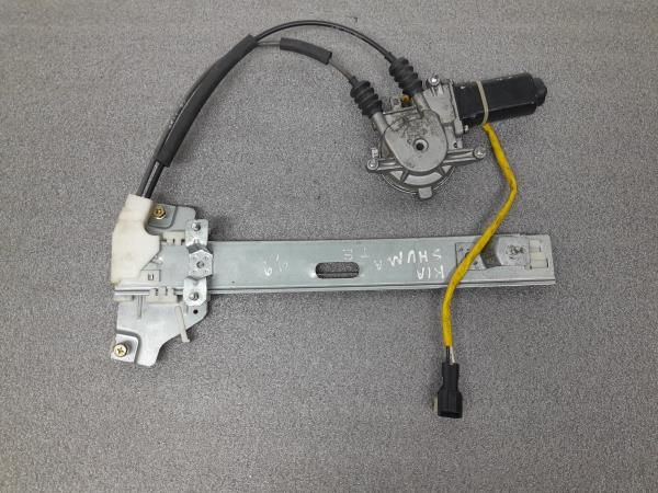 Elevador vidros trás esquerdo KIA Shuma II (FB)