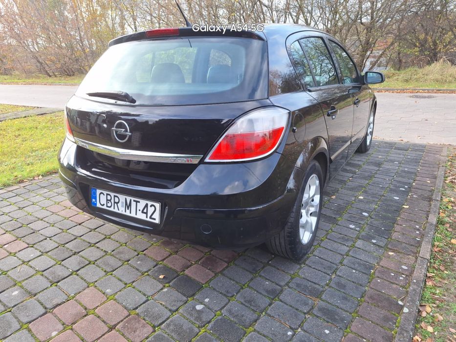 Opel Astra H 2004  1.7CDTI 101km