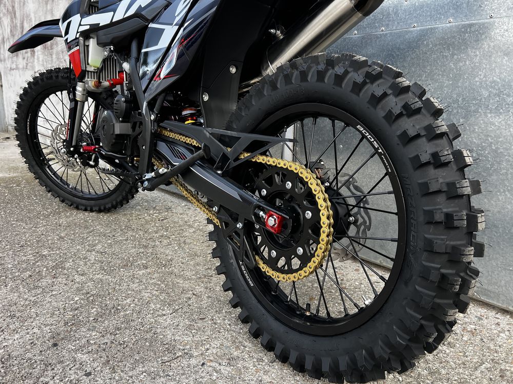 Cross Asix XT-97 300 Racing Series Kola 21/18 Nowa dostawa Gwarancja !