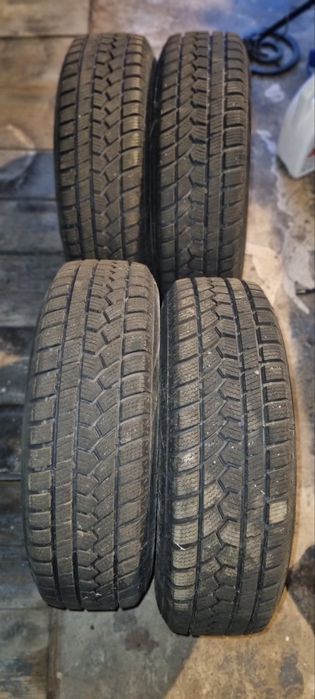 Продам зимню резину r 13