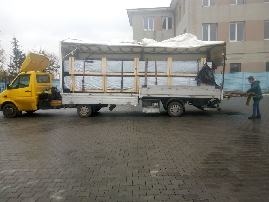 Вантажні перевезення