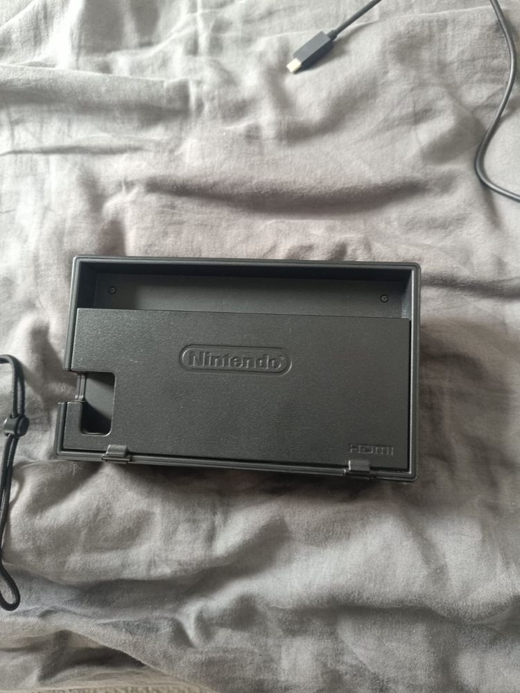 Nintendo Switch V2+4 gry