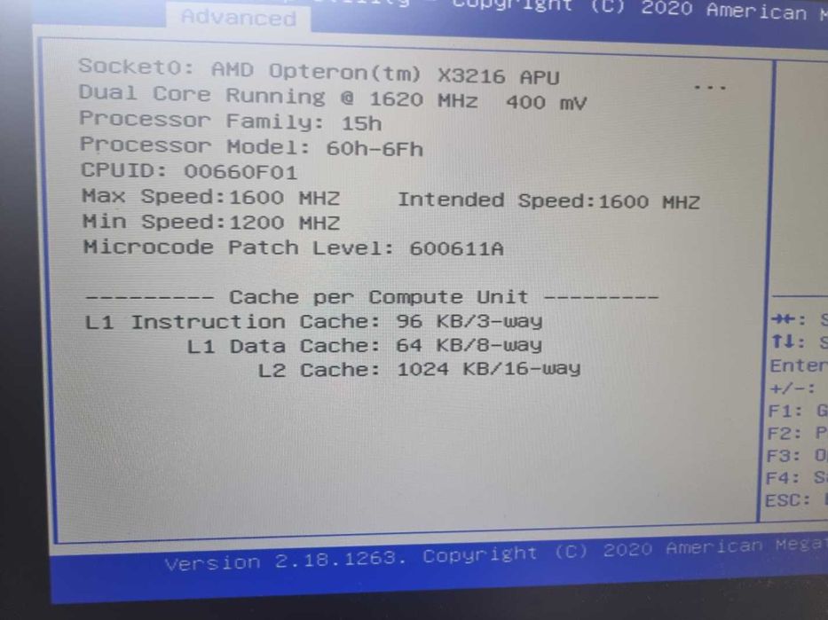 HP microserver gen10 12G RAM NAS 4xHDD bez dysków