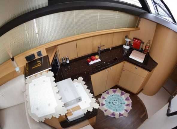 Princess 42 Flybridge