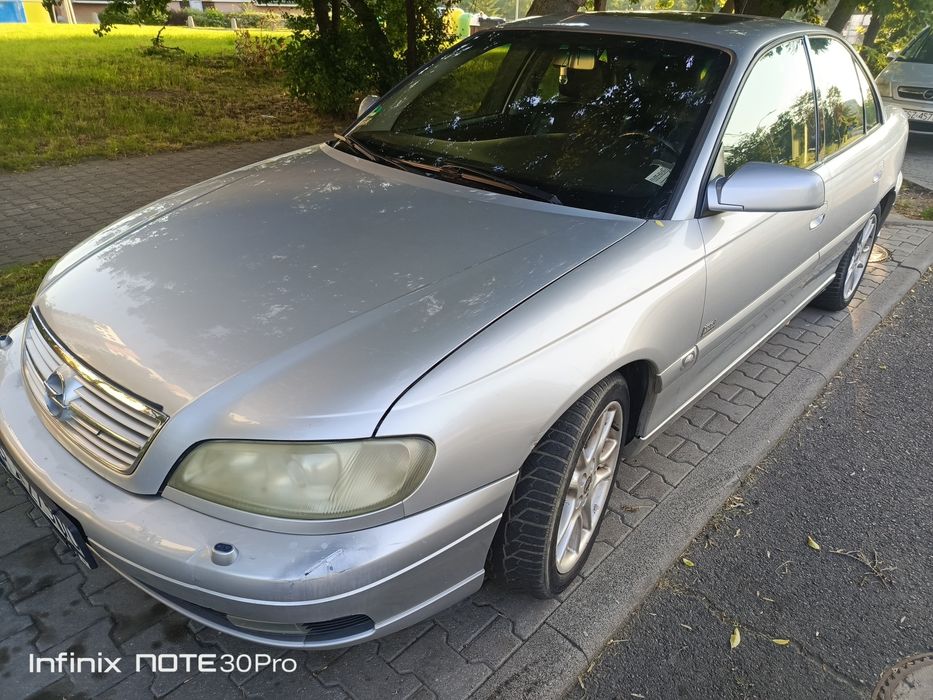Opel omega 2001 rok , poj. 2200 cm lpg