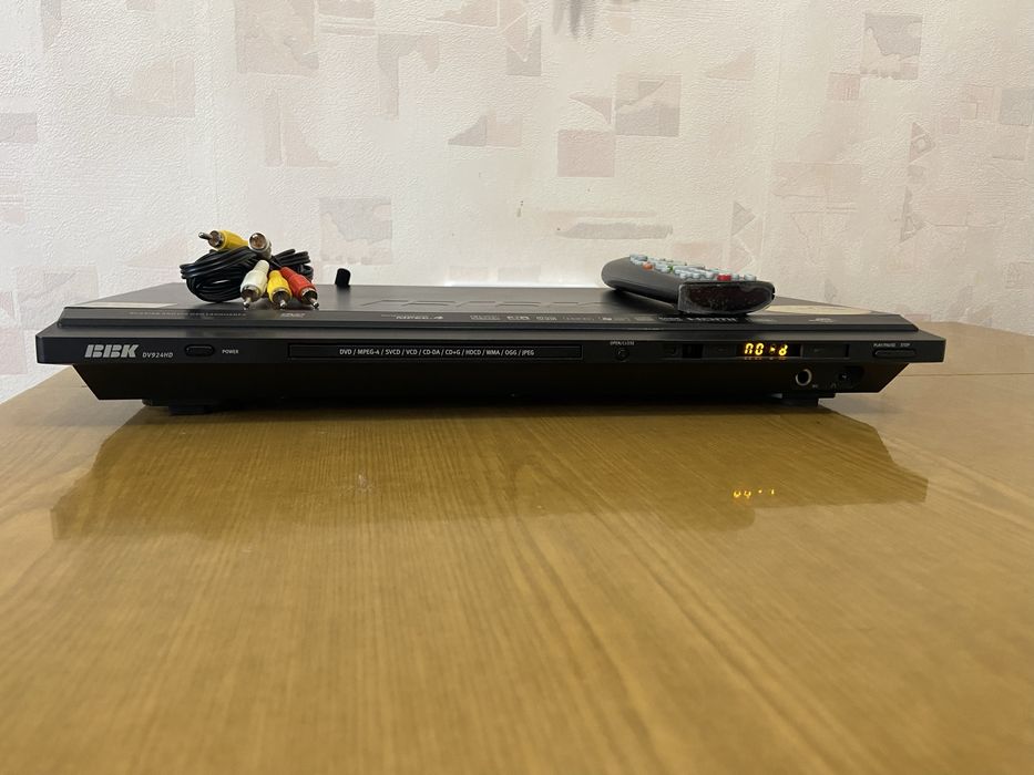 DVD-плеєр BBK DV924HD