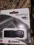 Pendrive Kingston 128G(nowy)B (nowy)
