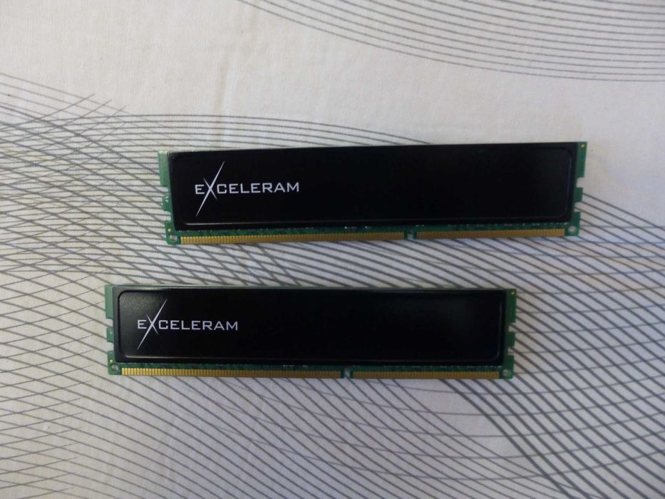 Оперативна пам'ять Exceleram 16 GB (2x8GB) DDR3 1866 MHz (E30205A)
