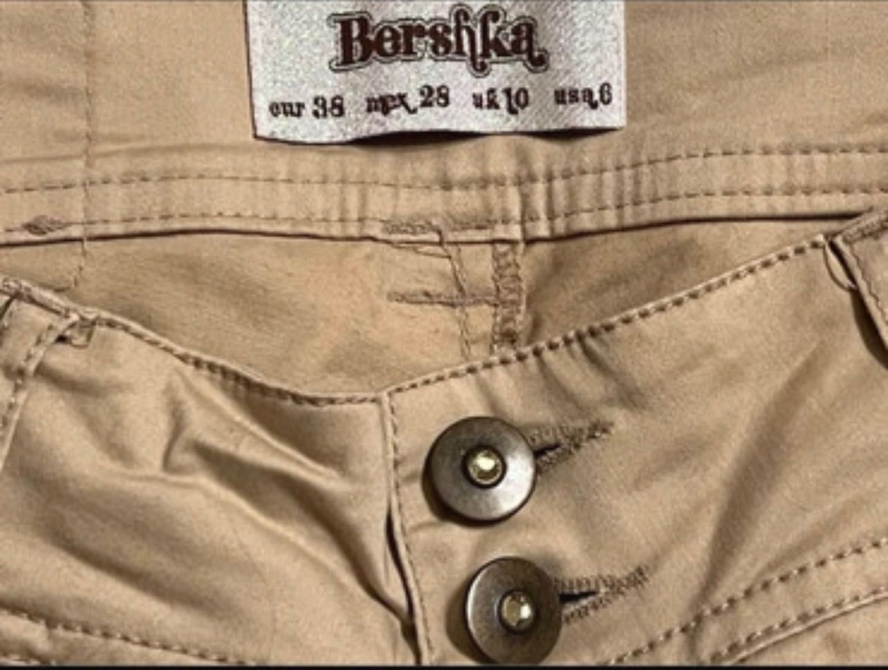 Calças de mulher em sarja da Bershka