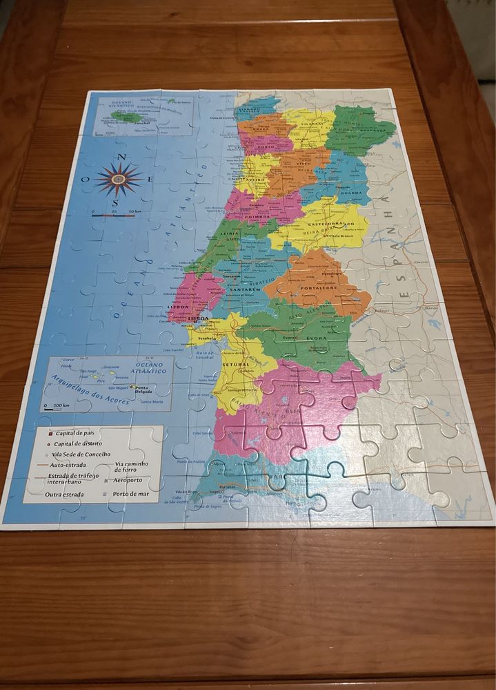 Puzzle de Portugal 104 peças Clementoni