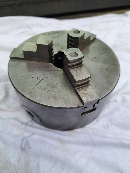 Uchwyt tokarski 130 mm