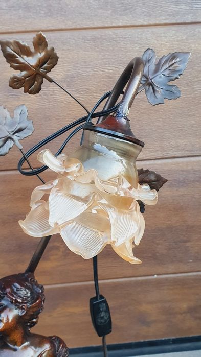 Lampka nocna  sygnowana August Moreau