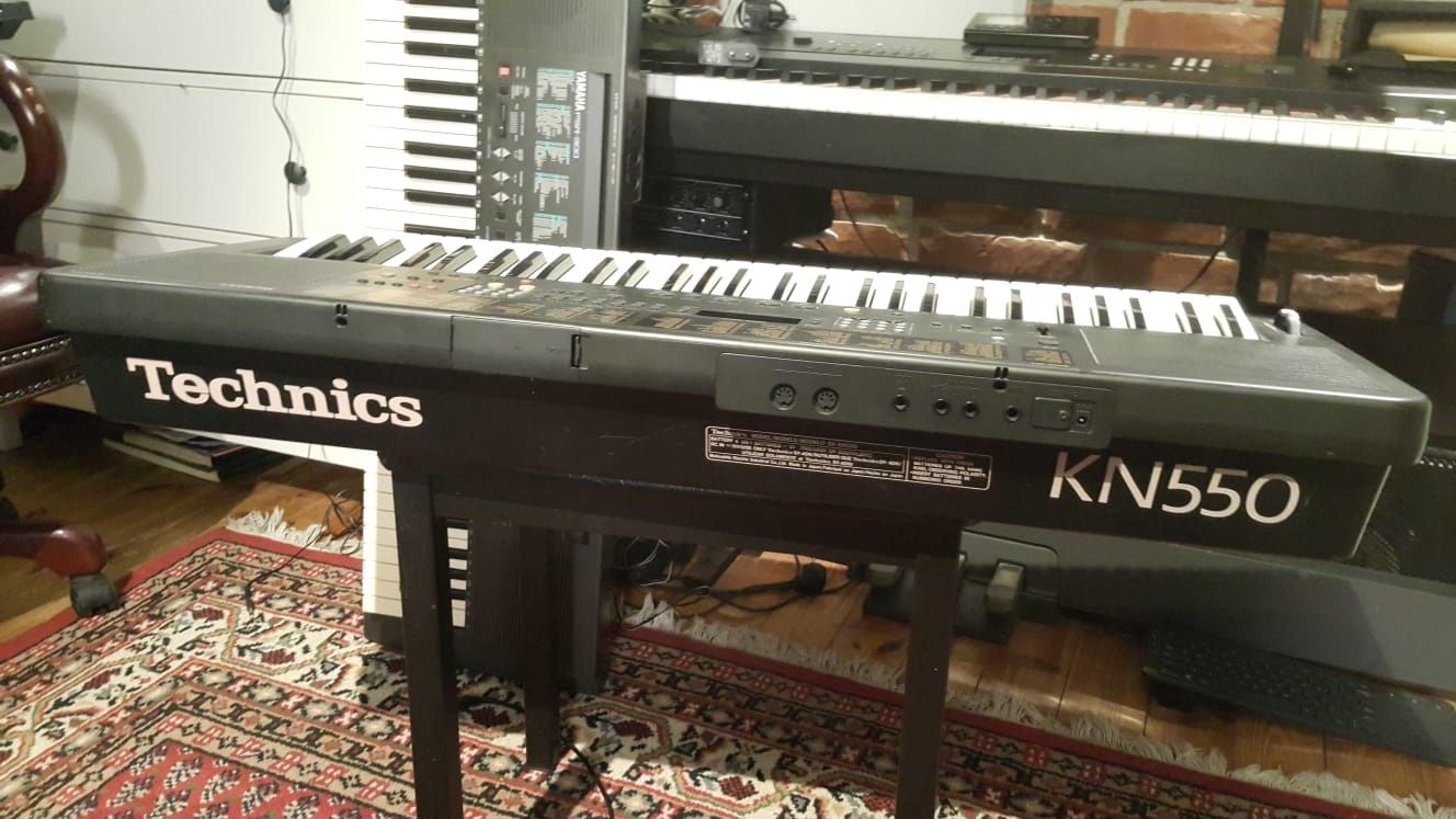 Keyboard Technics, Dynamiczna klawiatura,  stan idealny