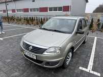 Авто Renault Logan 2012