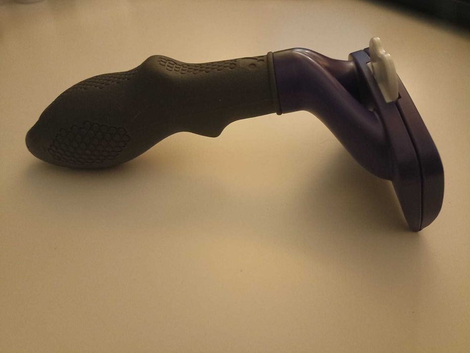 Escova de pêlos para gato FURminator deShedding