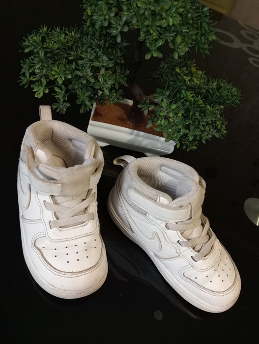 Кросівки Nike р.25 устілка 15.5 см.