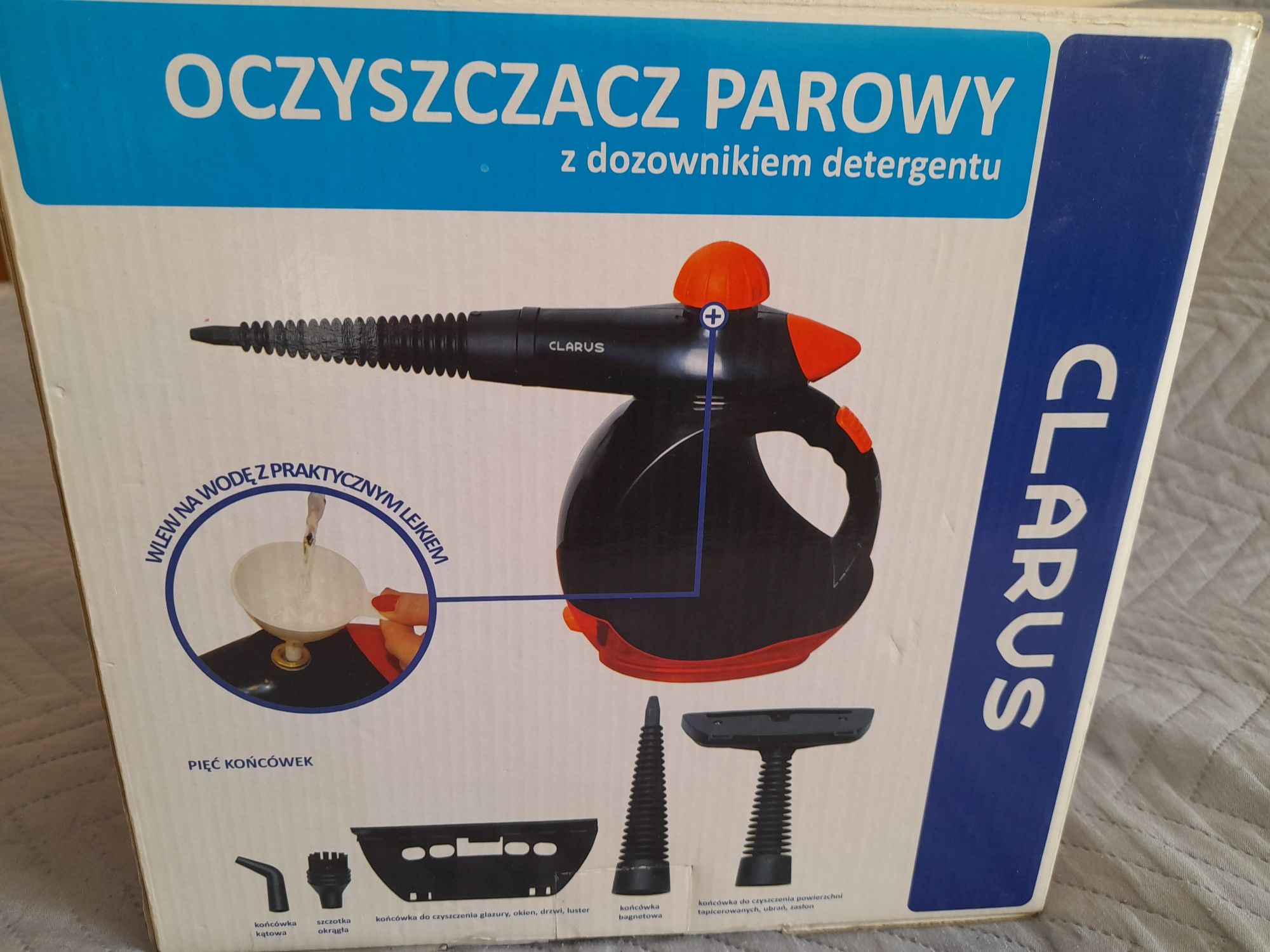 Oczyszczacz parowy Clarus z dozownikiem detergentu