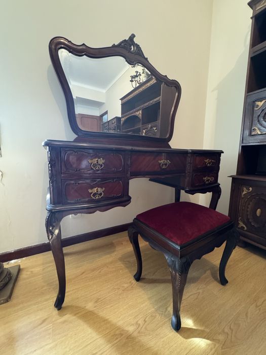 Tocador com banco + cadeira