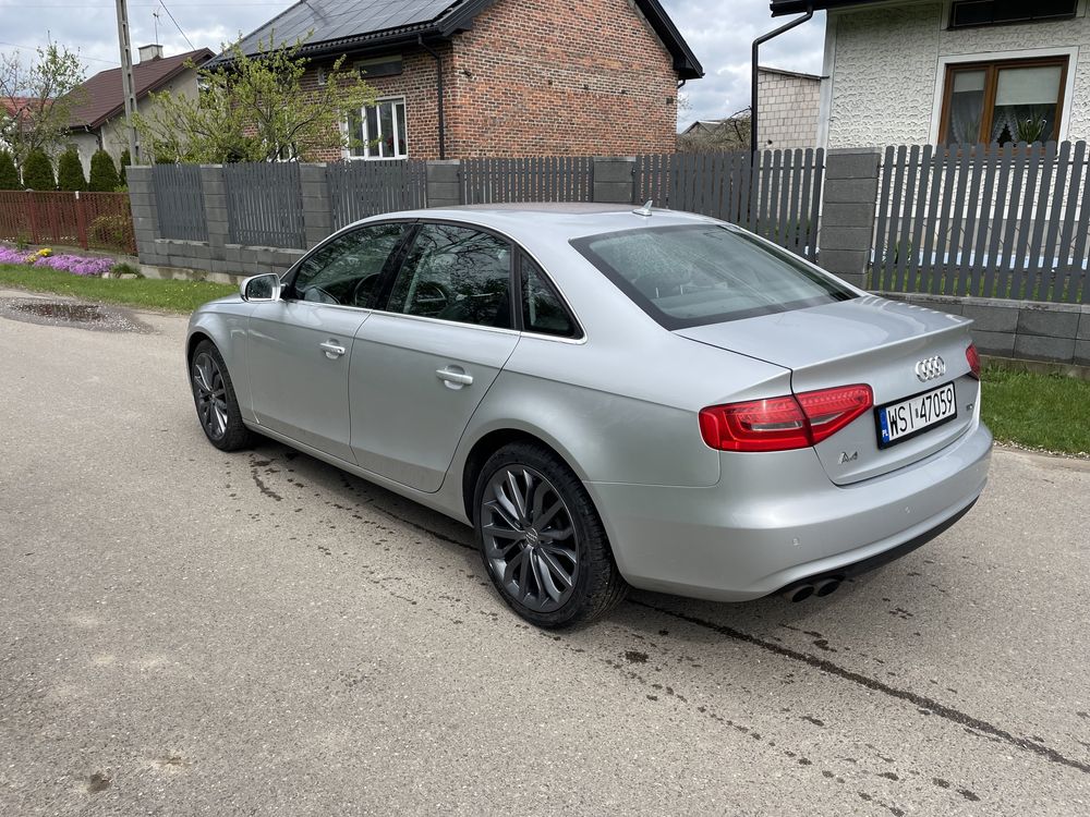 Audi a4 b8 lift 2.0 Tdi automat