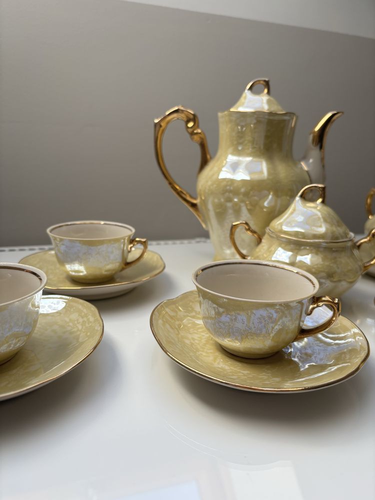 porcelanowy zestaw herbaciany Chodzież lata 60 70