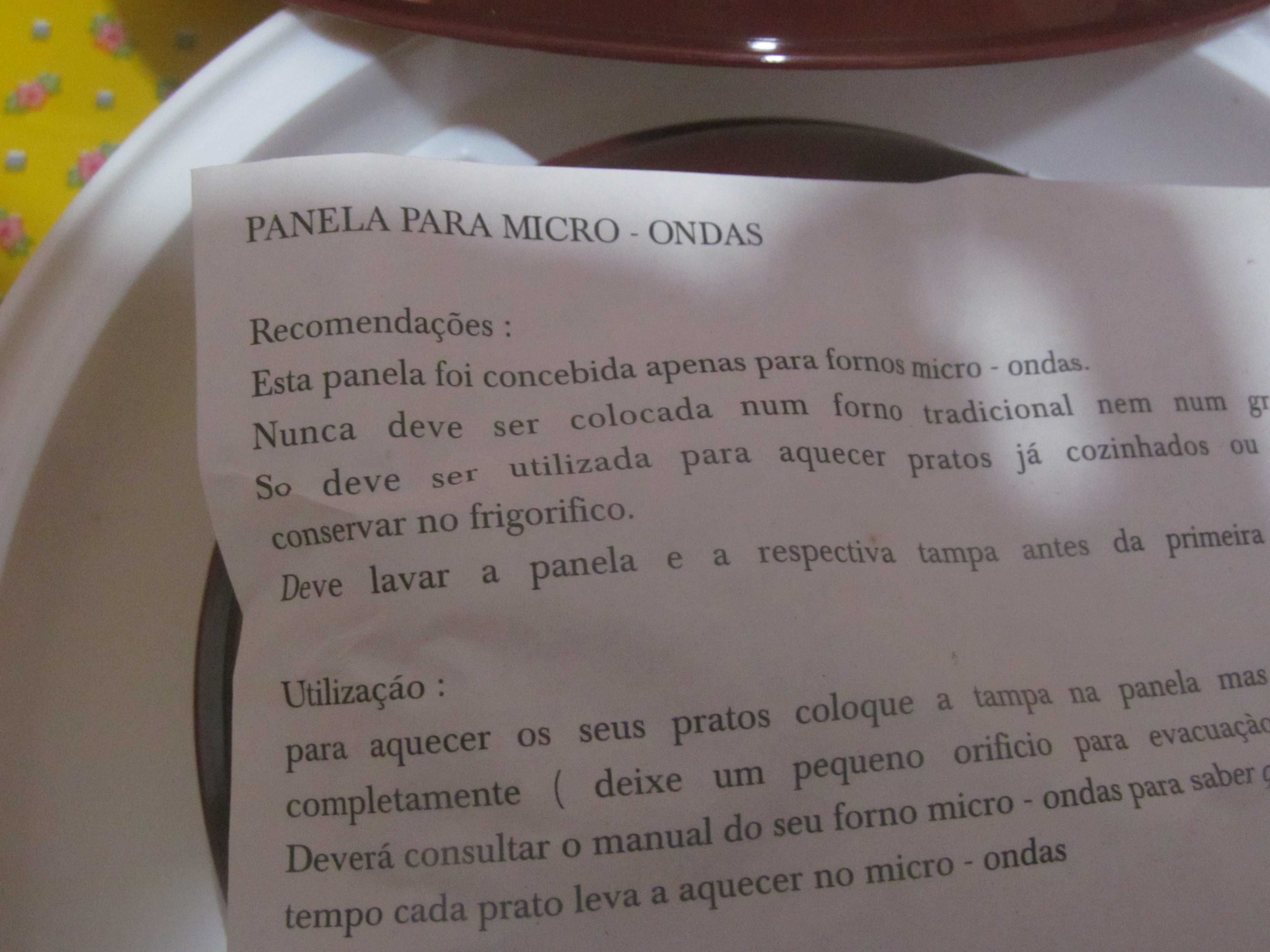 Recipientes para micro-ondas e conj. recipientes para especiarias