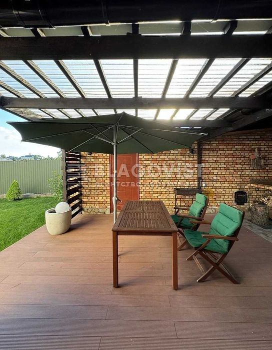 Продаж 2пов. будинку 220м2 , Хотів