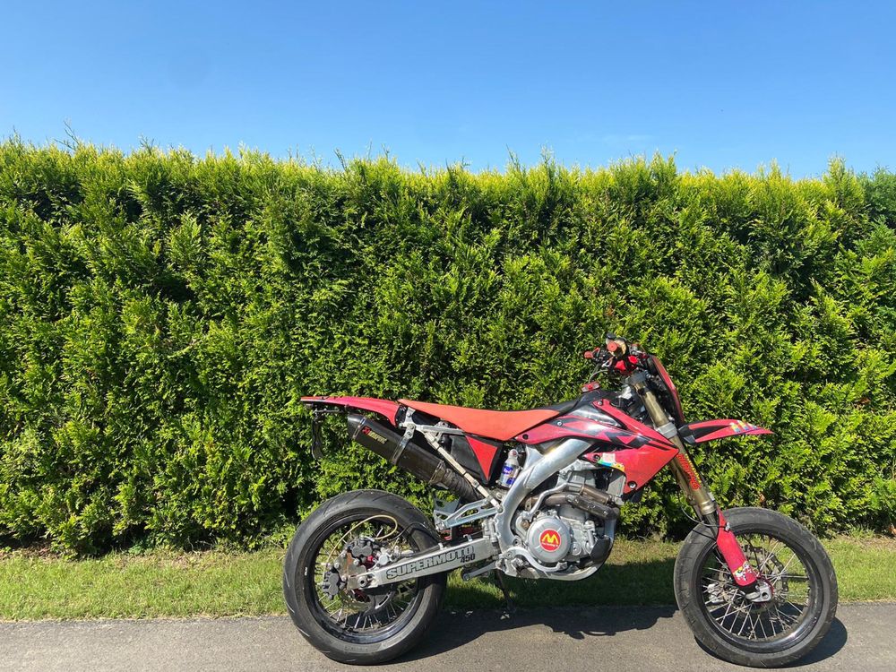 Honda CRF450 Supermoto