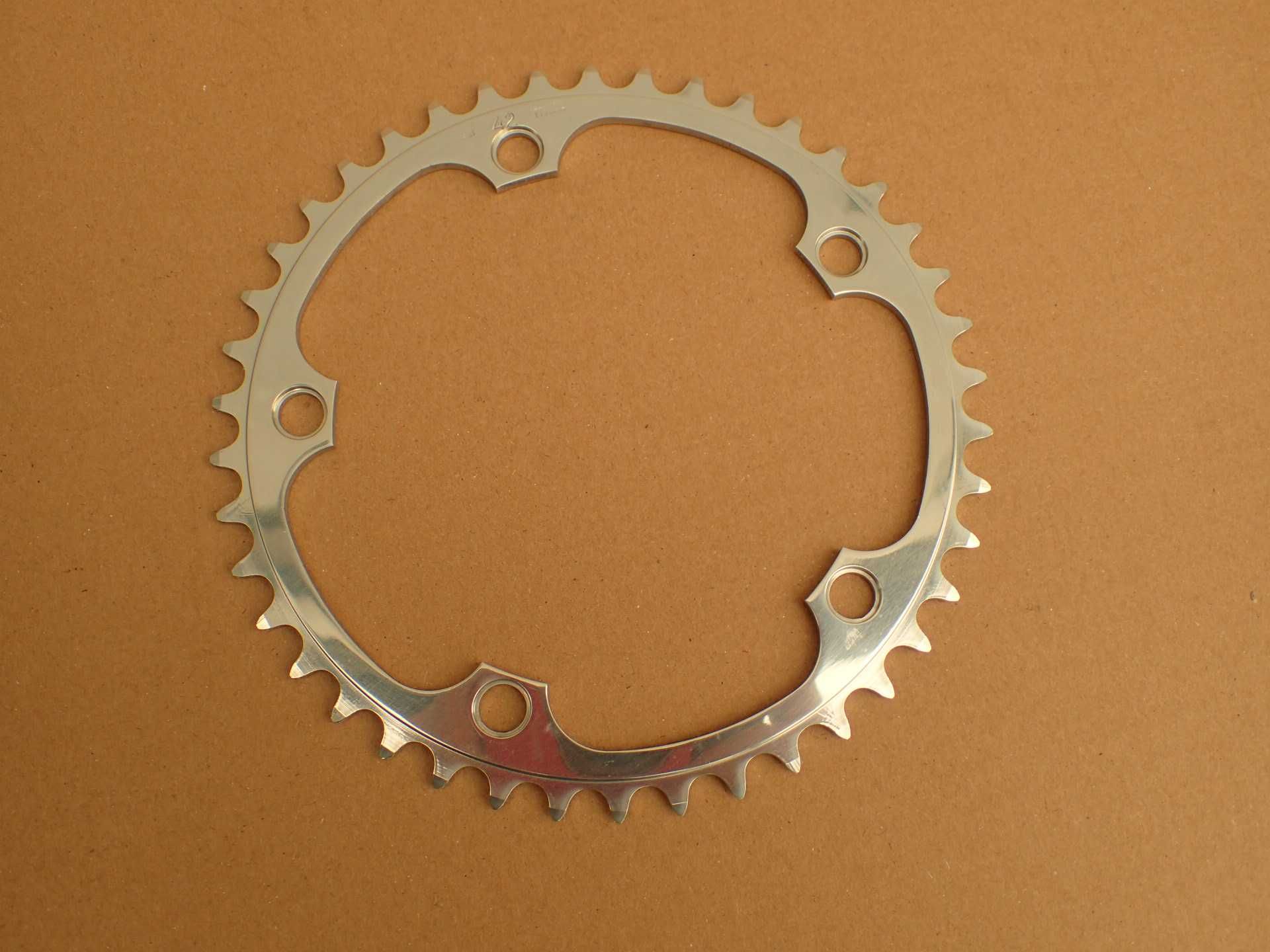 nowa zębatka blat 42z 135bcd Campagnolo 6/7/8 speed tarcza