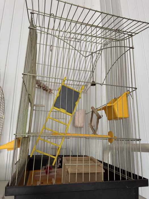 Клетка для попугаев