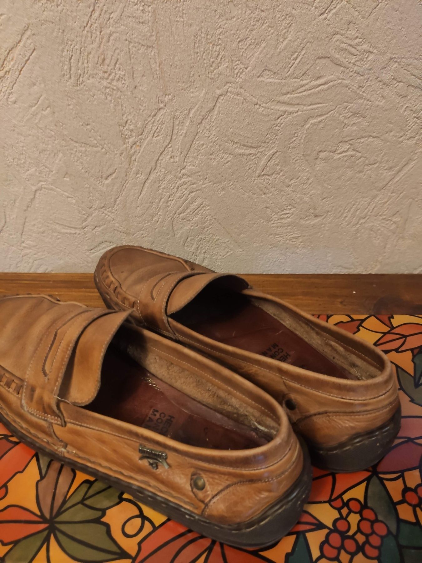 Кожаные мужские туфли фирмы Picolinos