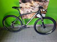 Btt 29 com rock shox a ar L BARATAA