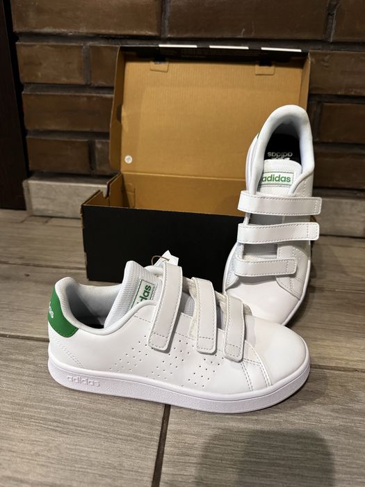 Нові кросівки  adidas