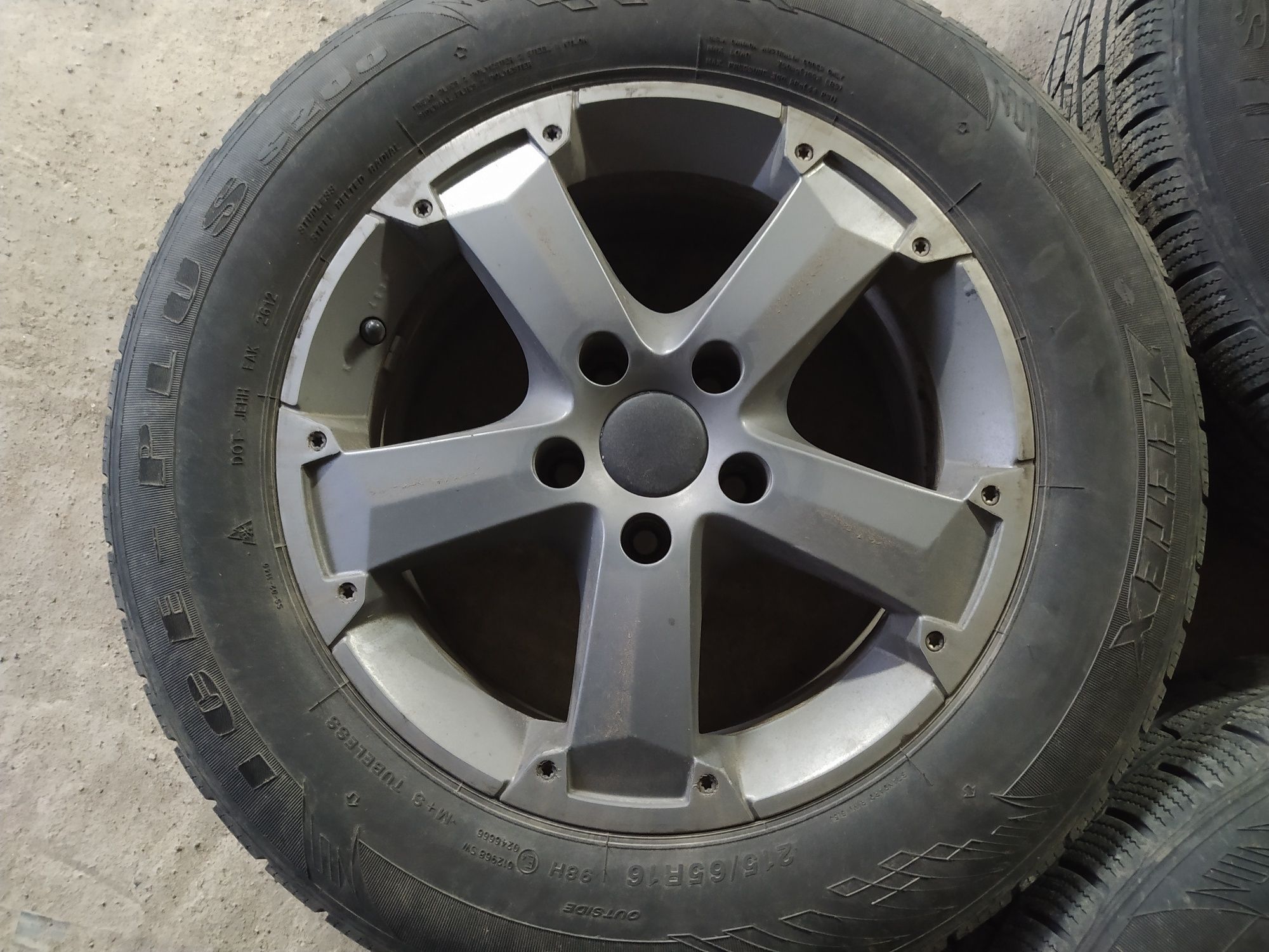 Koła 5x114.3 zima 16"