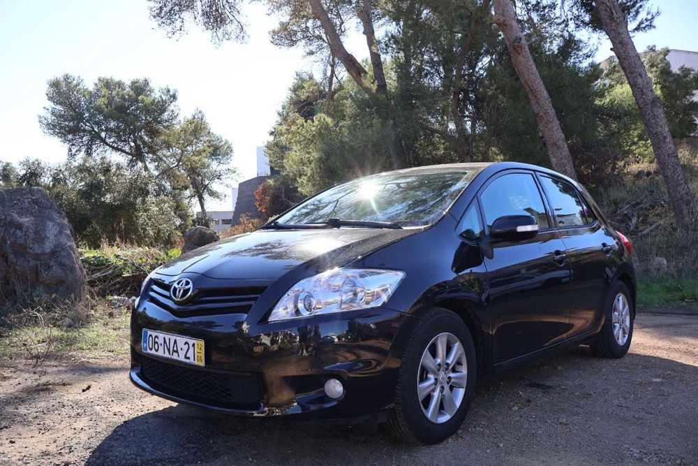 toyota auris 1.4 D-4D 2012