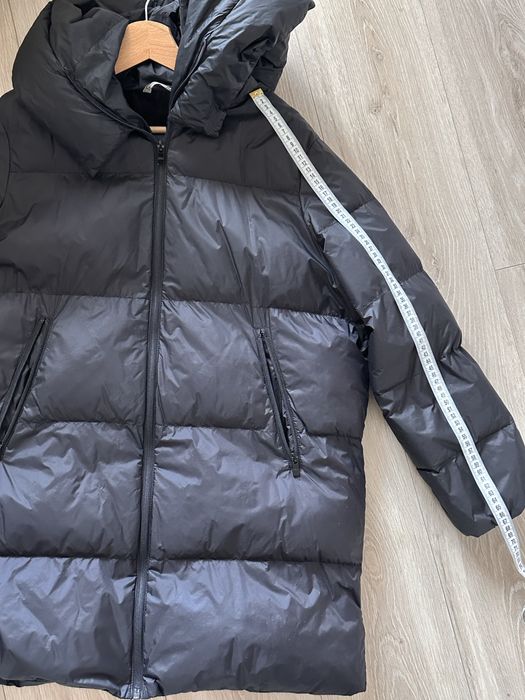 Пуховик зимовий жіночий