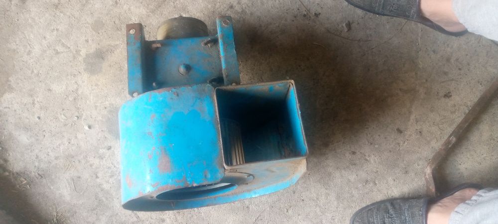 Великий вентелятор 12в