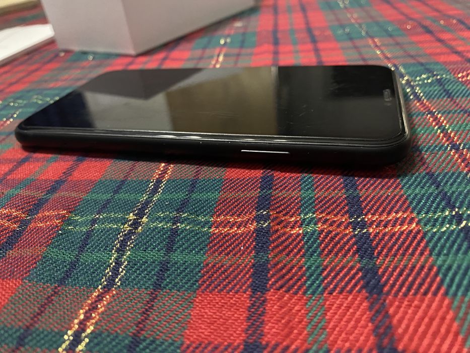 iPhone Xr 128GB Black
