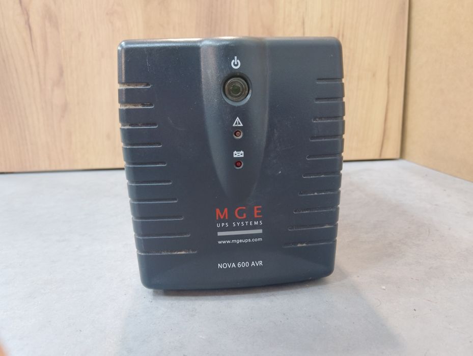 УПС,ДБЖ,Стабілізатор