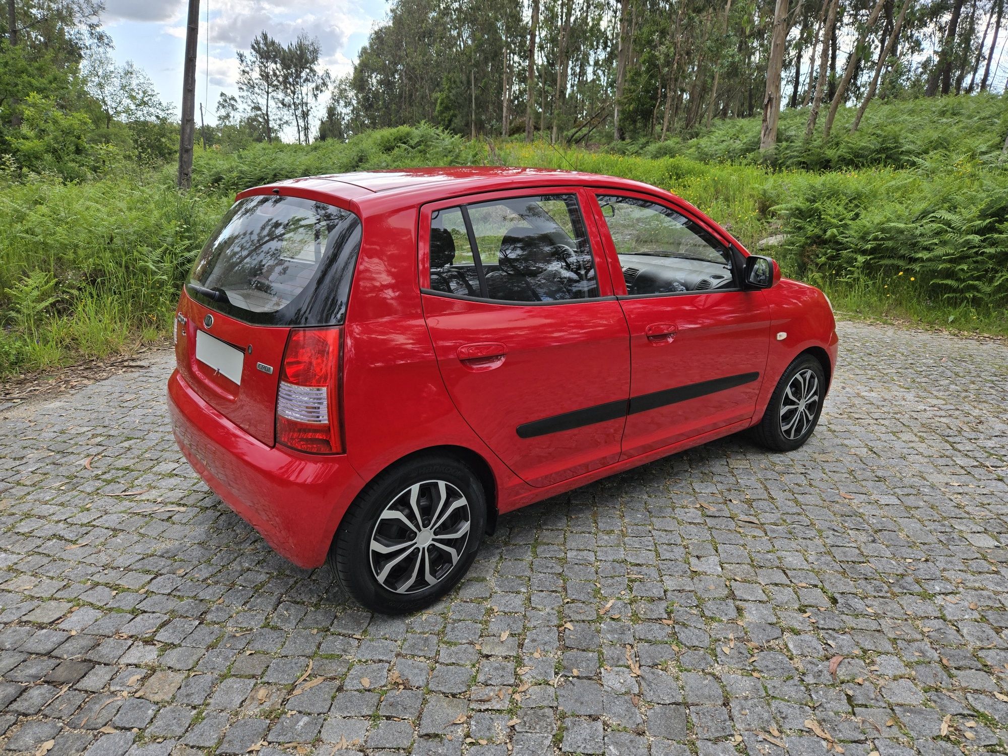 Carro a Diesel muito econômico, pouco rodado e completamente revisado