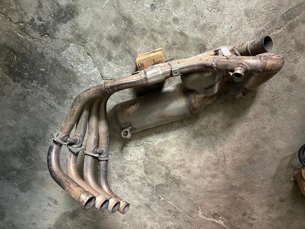 Colector hornet 600