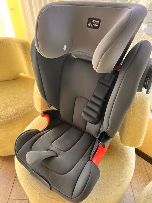 Автокрісло Britax romer (15-36 кг)