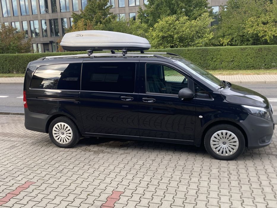 Mercedes-Benz VITO Bus 9 osobowy na wynajem na Twoją podróż.