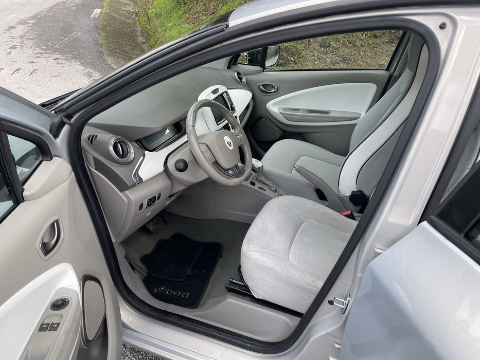 Renault Zoe 2017 (bateria própria)
