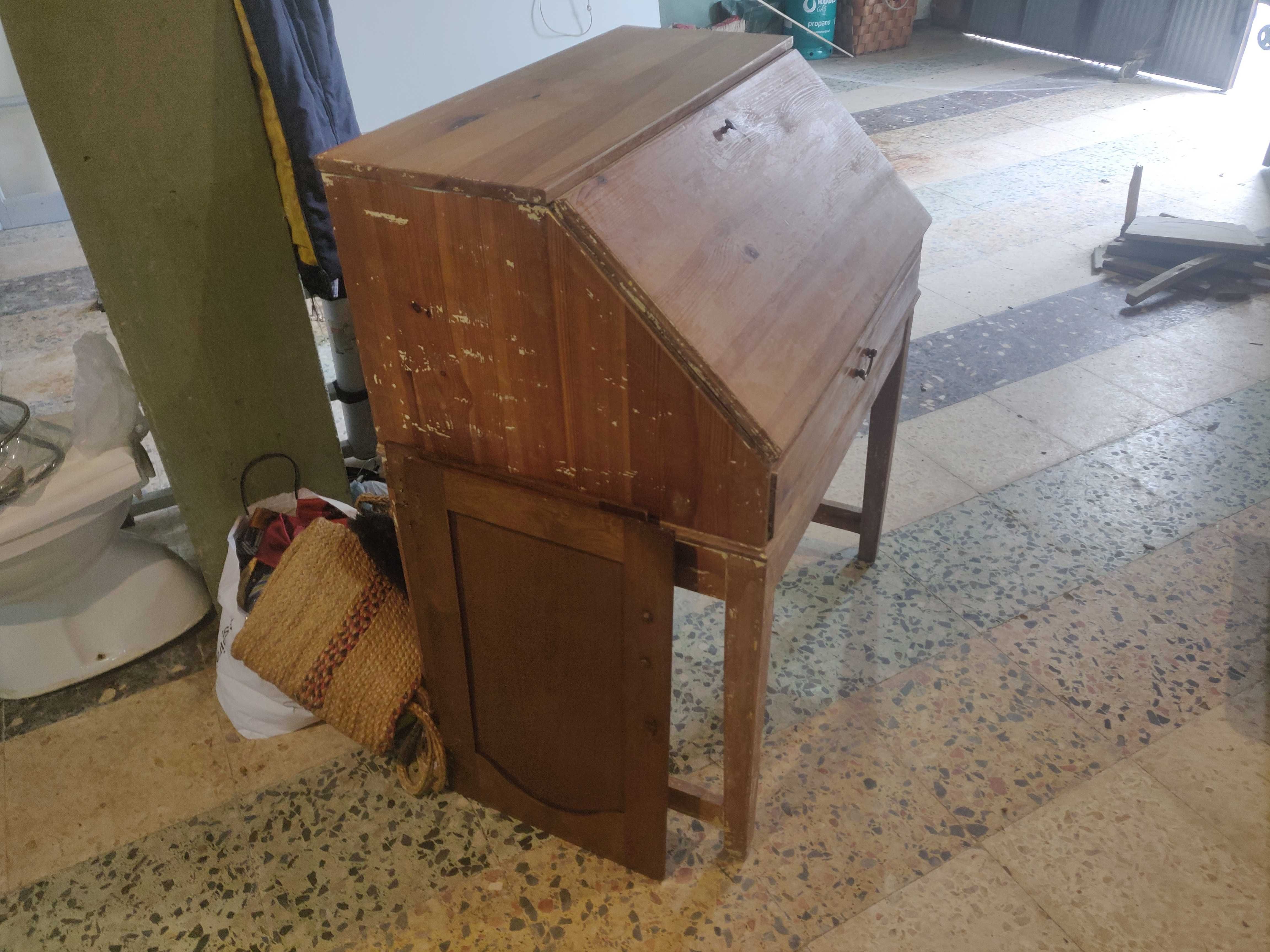 Móvel de madeira