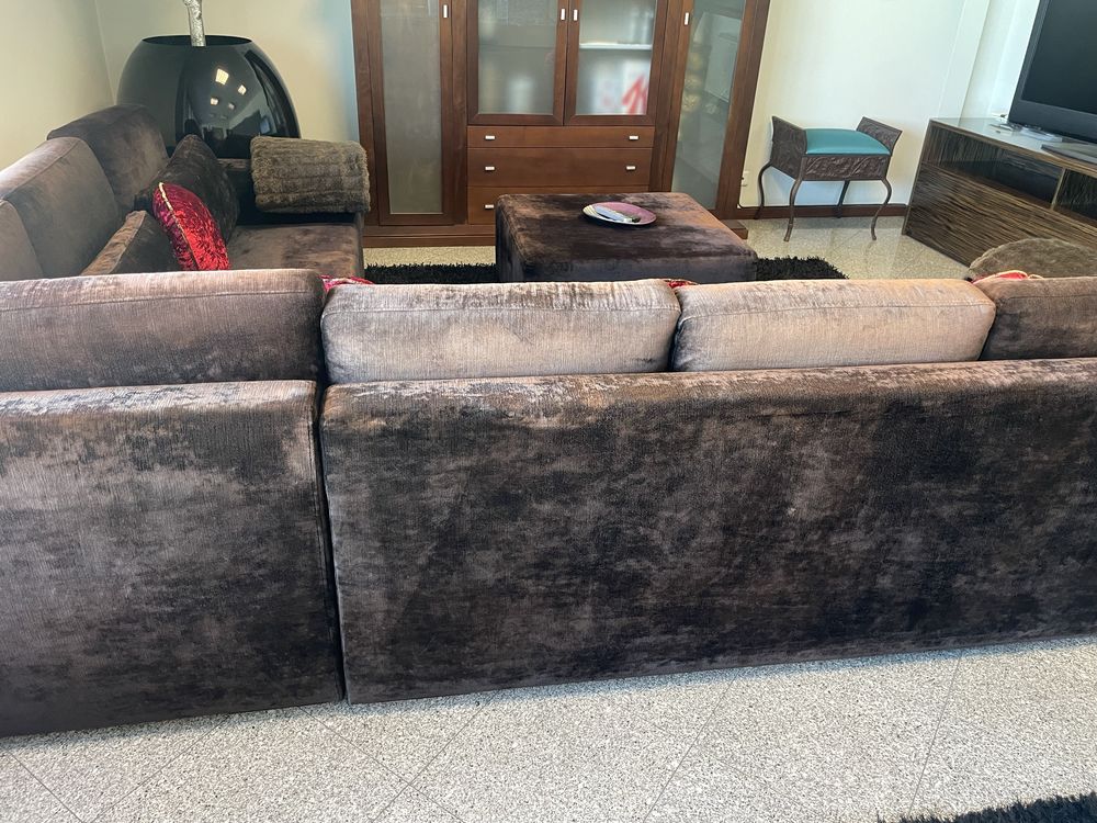 Sofa em L  de veludo