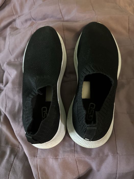 Кросівки GSD Start 3 B, чорні 200 грн